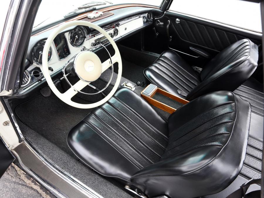  Mercedes-Benz 230 SL 1963 года  (US) (фото 6 из 9)